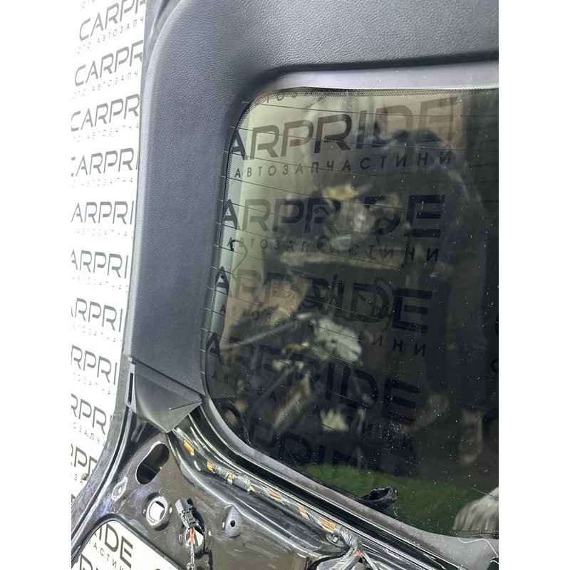 Стекло крышки багажника (стекла и зеркала) Jeep Grand Cherokee WK2 2018 3.6 68211614AA