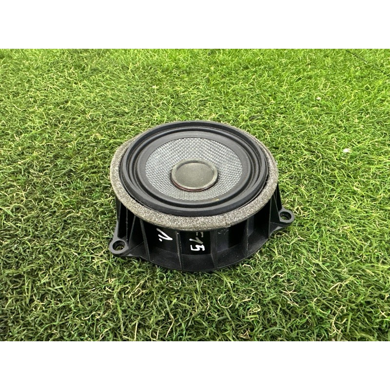 Динамик (электрика) BMW X5 F15 2015 4.4 65139286368