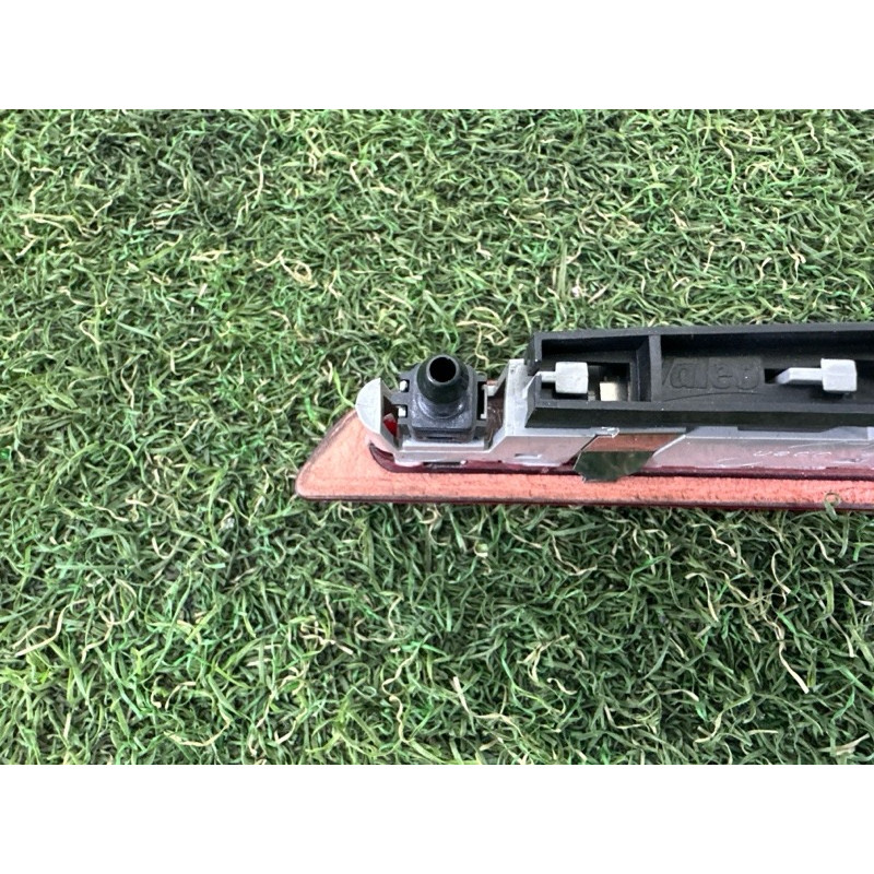 Повторитель стоп сигнала (оптика) BMW X1 E84 2014 2.0 63252990993