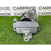 Подушка двигуна