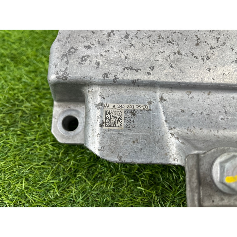 Подушка двигателя (двигатель и элементы) Mercedes-Benz EQB 350 X243 2022 A2432402500