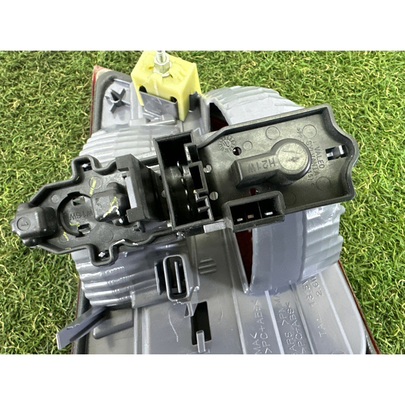 Задний фонарь (оптика) BMW X3 F25 2012 3.0 63217217310