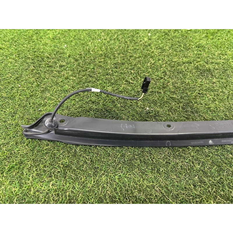 Датчик открытия багажника (электрика / датчики) Jeep Grand Cherokee WK2 2018 3.6 68165048AC