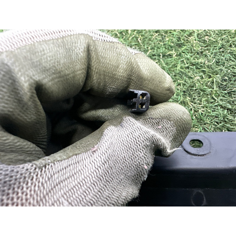 Датчик открытия багажника (электрика / датчики) Jeep Grand Cherokee WK2 2018 3.6 68165048AC