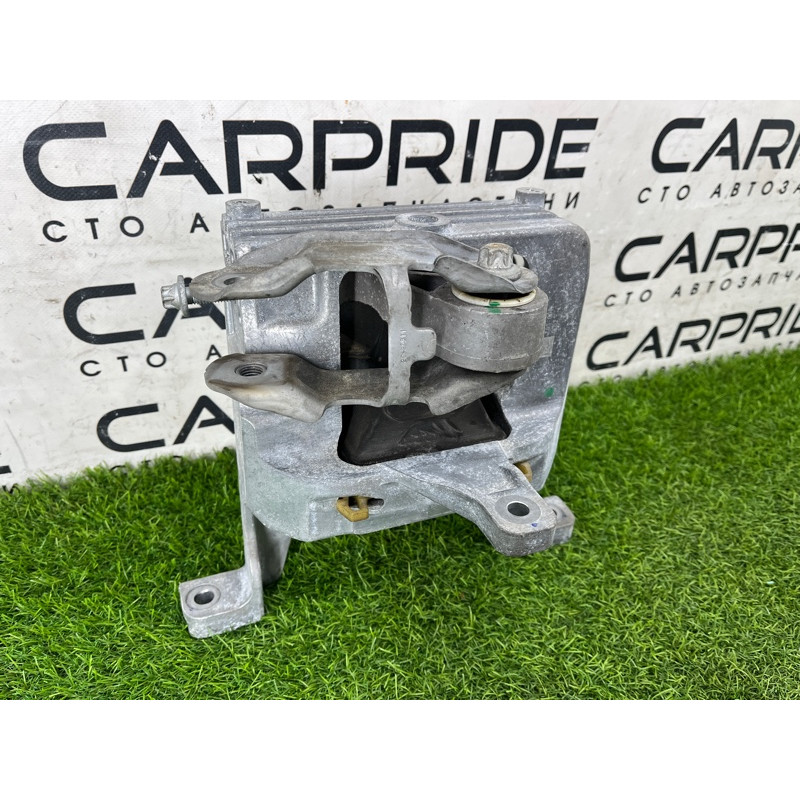 Подушка двигателя (двигатель и элементы) Mercedes-Benz EQB 350 X243 2022 A2432402200