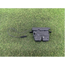 Замок багажника