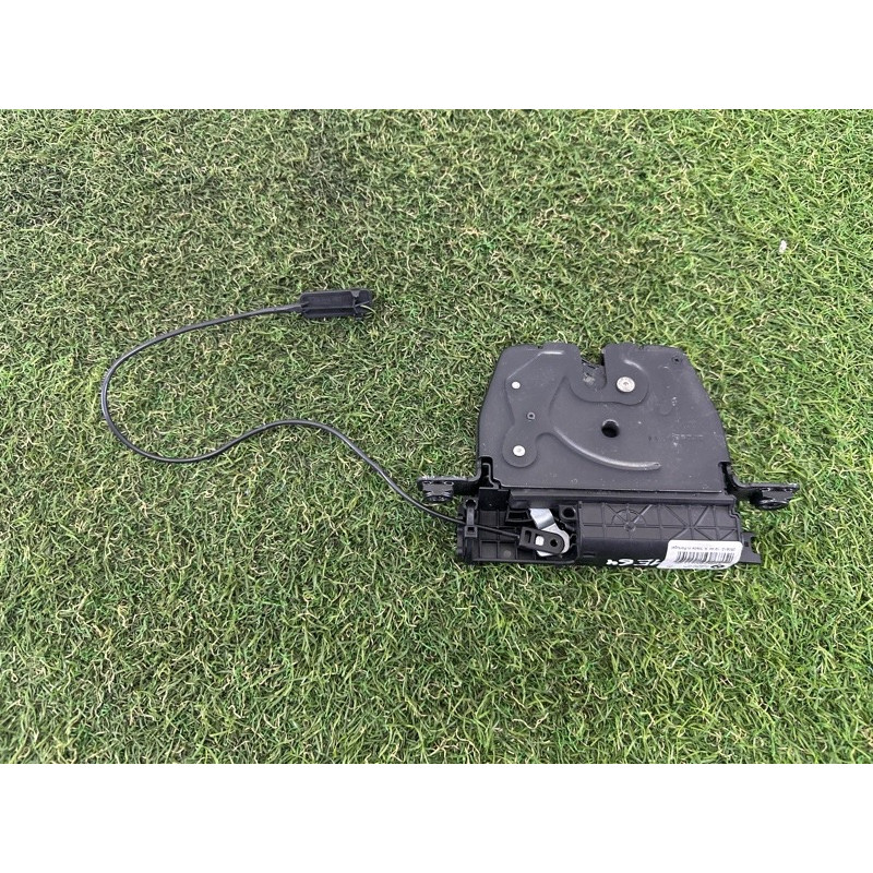 Замок багажника (кузов и элементы) BMW X1 E84 2014 2.0 51247200511