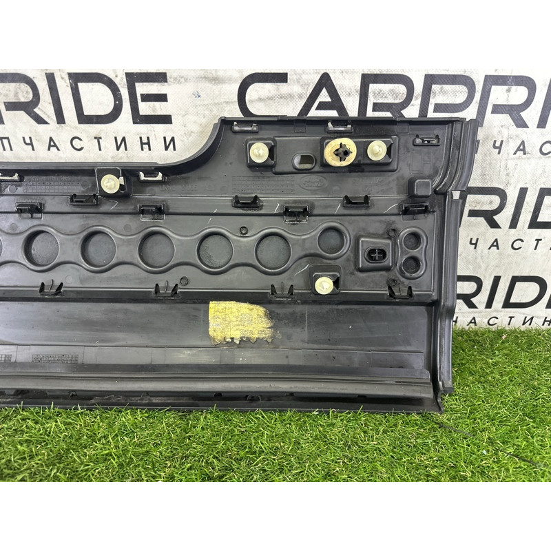 Накладка двери внешняя (кузов и элементы) LAND ROVER Range Rover L405 2016 5.0 LR048805