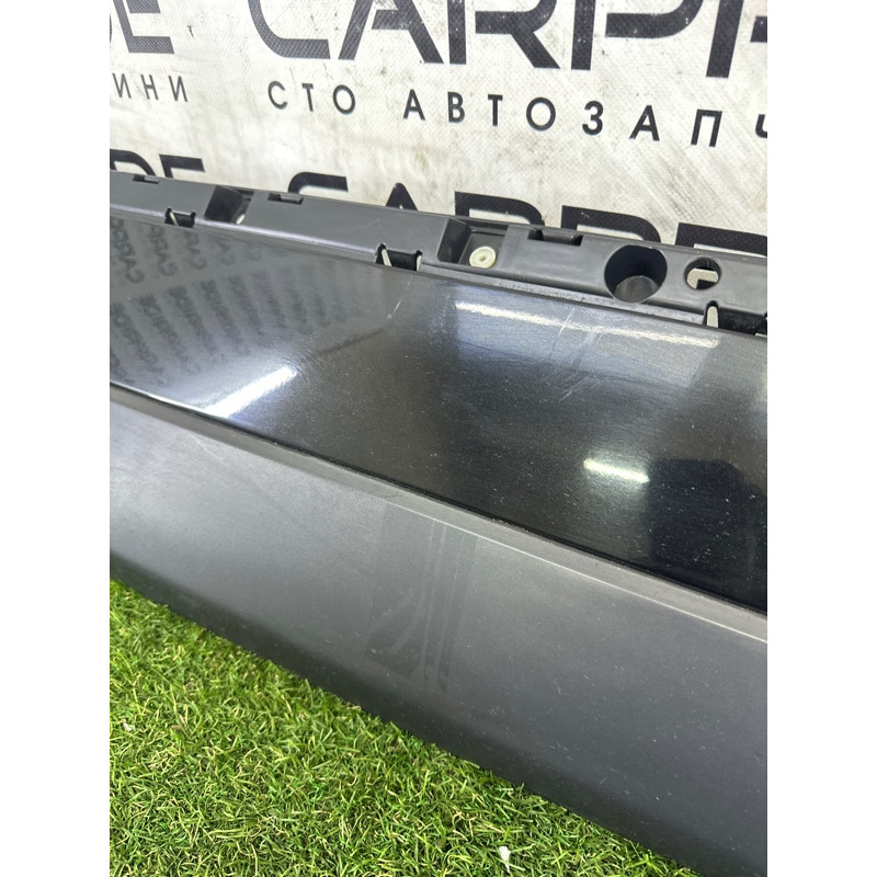 Накладка двері зовнішня (кузов и элементы) LAND ROVER Range Rover L405 2016 5.0 LR048804