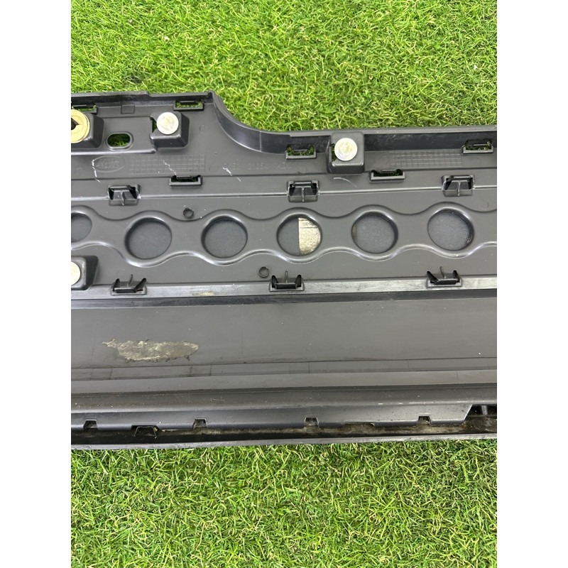 Накладка двері зовнішня (кузов и элементы) LAND ROVER Range Rover L405 2016 5.0 LR048804