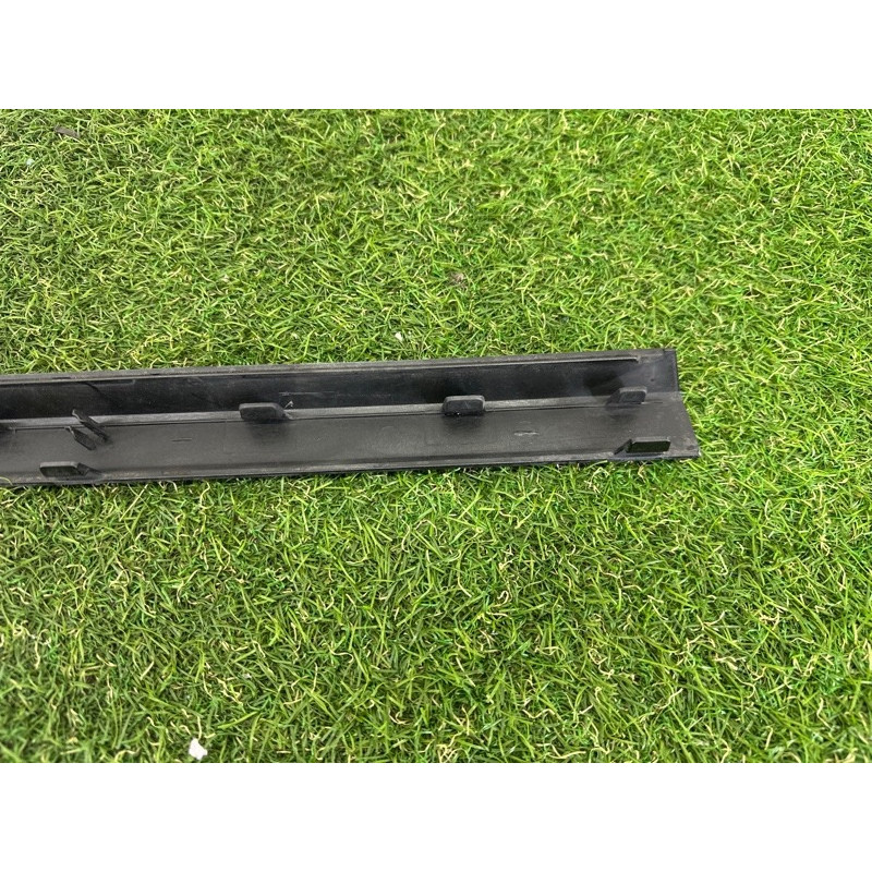 Накладка двери внешняя (кузов и элементы) LAND ROVER Range Rover L405 2016 5.0 LR038848