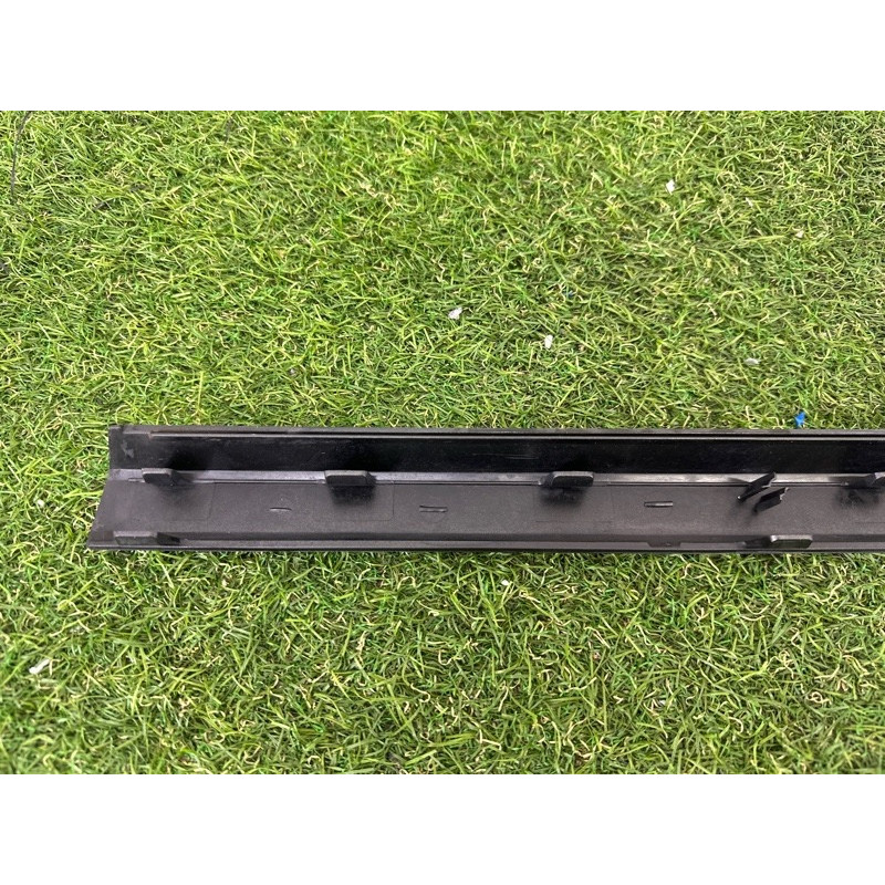 Накладка двери внешняя (кузов и элементы) LAND ROVER Range Rover L405 2016 5.0 LR038849