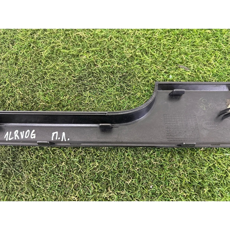 Накладка двери внешняя (кузов и элементы) LAND ROVER Range Rover L405 2016 5.0 LR038849