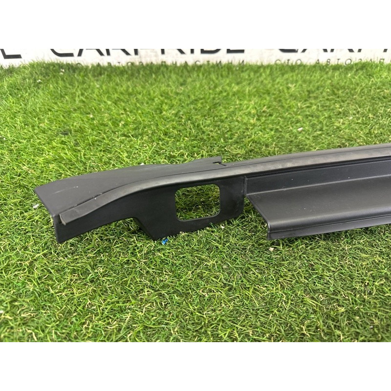 Датчик открытия багажника (электрика / датчики) LAND ROVER RANGE ROVER Sport L494 2016 3.0 Diesel LR057185