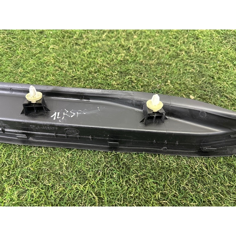 Датчик открытия багажника (электрика / датчики) LAND ROVER RANGE ROVER Sport L494 2016 3.0 Diesel LR057185