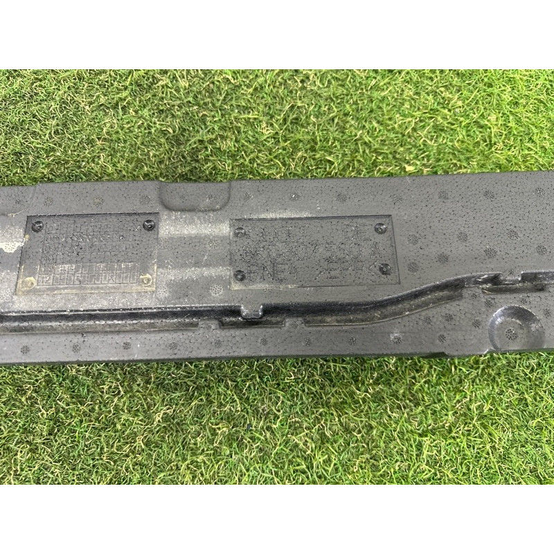 Абсорбер (наполнитель) бампера (кузов и элементы) AUDI A4 B8 2010 2.0 CAEB 8K0807550A