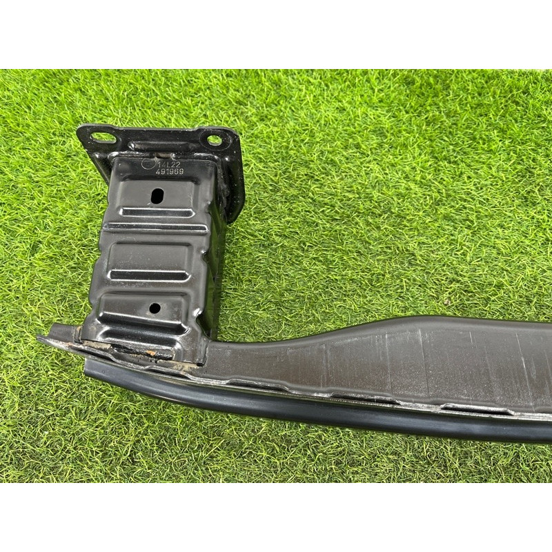 Підсилювач бампера (наружные элементы кузова) Mercedes-Benz EQB 350 X243 2022 A2436108400