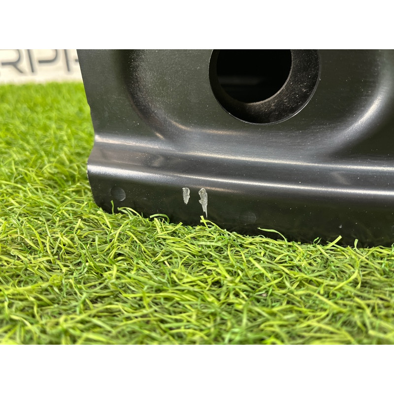 Підсилювач бампера (наружные элементы кузова) Mercedes-Benz EQB 350 X243 2022 A2436108400