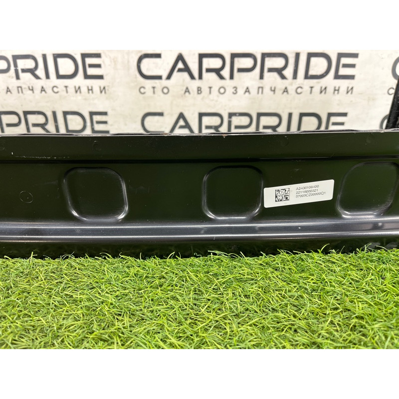 Підсилювач бампера (наружные элементы кузова) Mercedes-Benz EQB 350 X243 2022 A2436108400