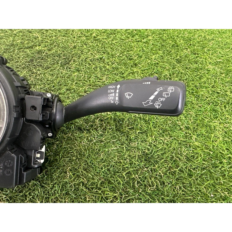 Блок подрулевых переключателей (электрика) Volkswagen Touareg NF 2011 3.6 4H0953568HZ01