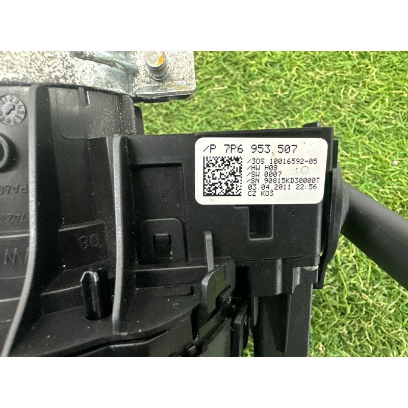 Блок подрулевых переключателей (электрика) Volkswagen Touareg NF 2011 3.6 4H0953568HZ01