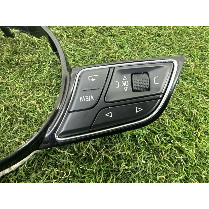 Кнопки руля (электрика / кнопки) AUDI A4 B9 2017 2.0 TFSI 8W0951523FXHA