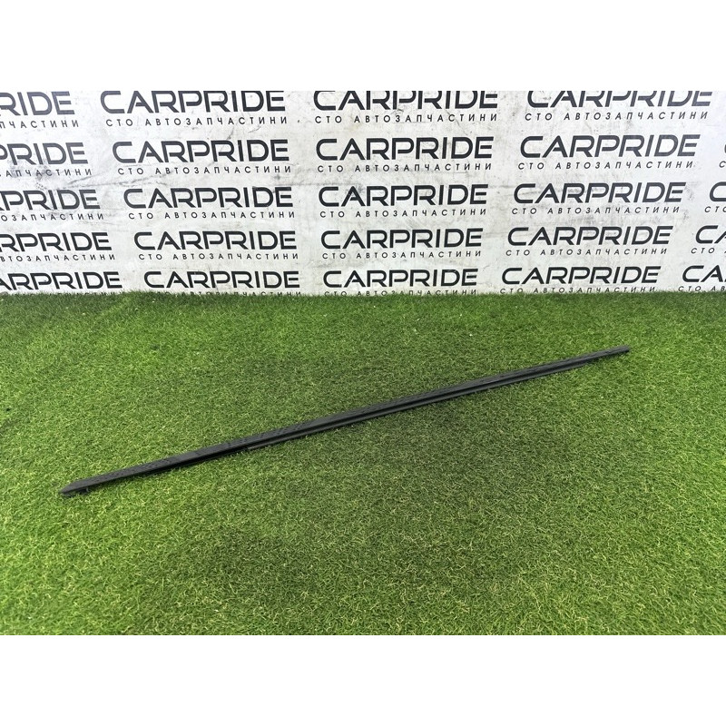 Молдинг стекла (кузов и элементы) LAND ROVER Range Rover L405 2016 5.0 LR034034