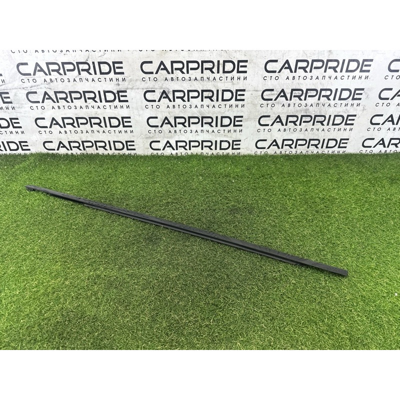 Молдинг стекла (кузов и элементы) LAND ROVER Range Rover L405 2016 5.0 LR034034