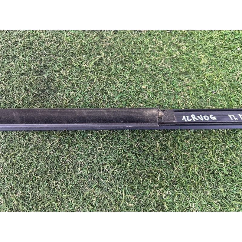 Молдинг стекла (кузов и элементы) LAND ROVER Range Rover L405 2016 5.0 LR034034