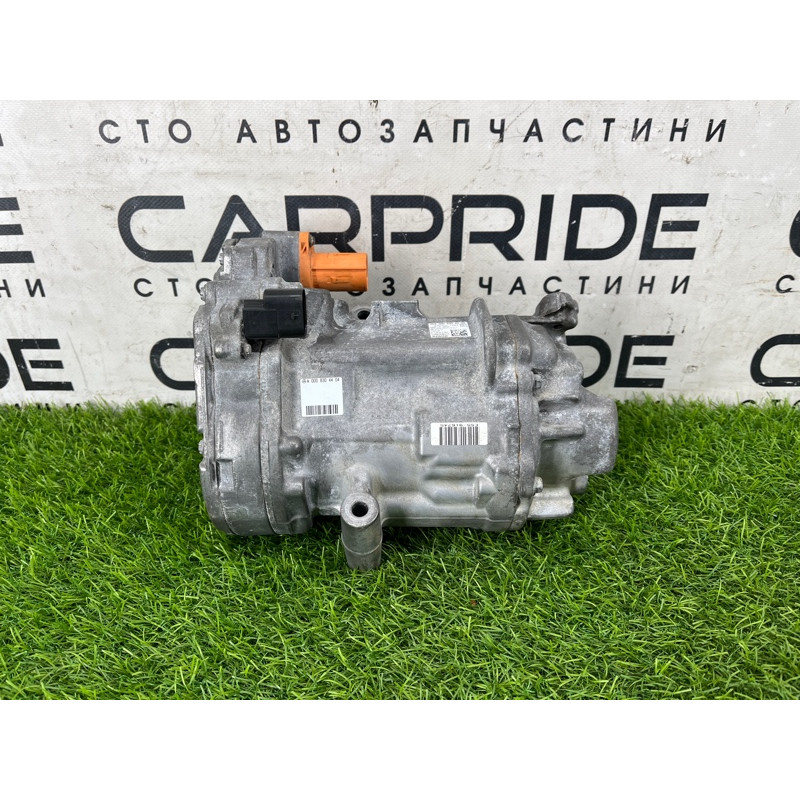 Компрессор кондиционера (отопление и кондиционирование) Mercedes-Benz EQB 350 X243 2022 A0008307804