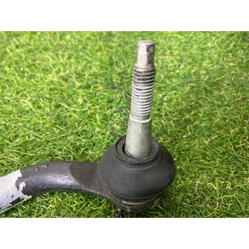 Рулева тяга з наконечником (рульове керування) Cadillac Xt5 1 2016 3.6 23214215