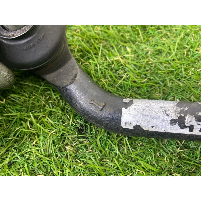 Рулева тяга з наконечником (рульове керування) Cadillac Xt5 1 2016 3.6 23214215