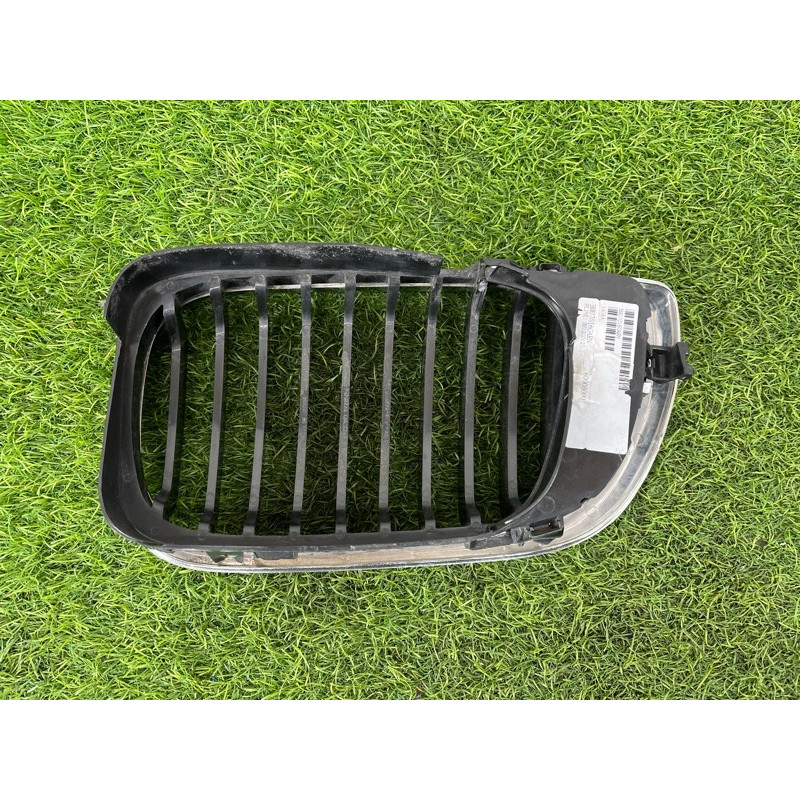 Решітка капота (кузов і елементи) BMW 3-series E46 2001 M54B30