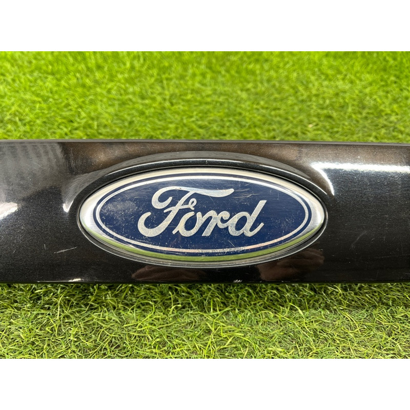 Накладка кришки багажника (кузов і елементи) FORD Focus MK3 2012 2.0 CV6Z-5443400-AA