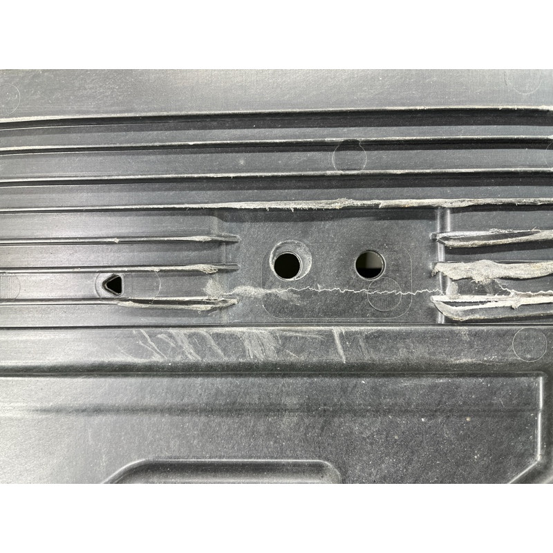 Защита днища (кузов и элементы) Mercedes-Benz EQB 350 X243 2022 A2436802101