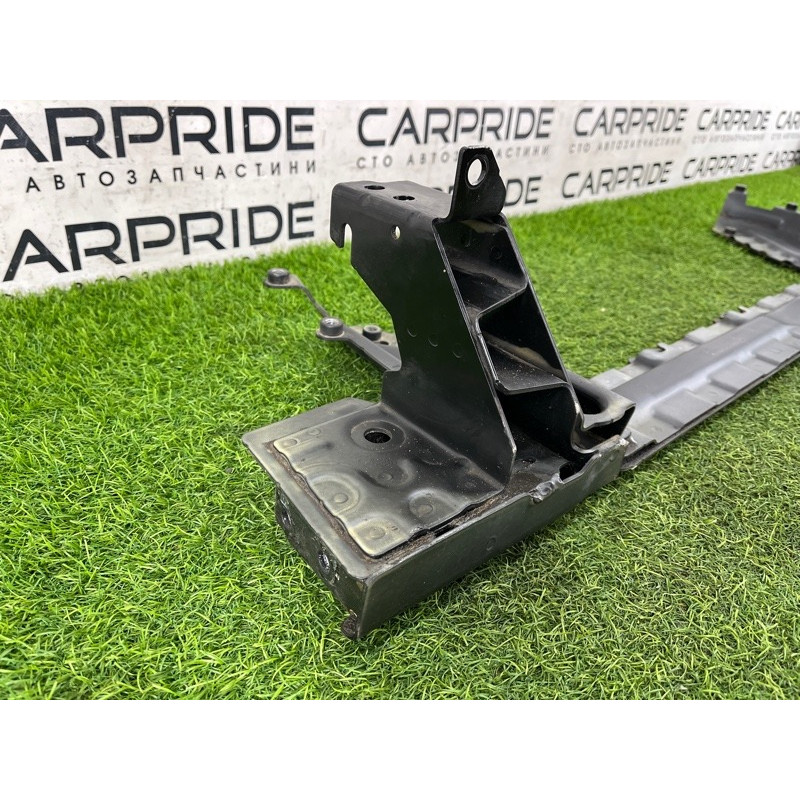 Кронштейн радиатора (кузов и элементы) Mercedes-Benz EQB 350 X243 2022 A2436203600