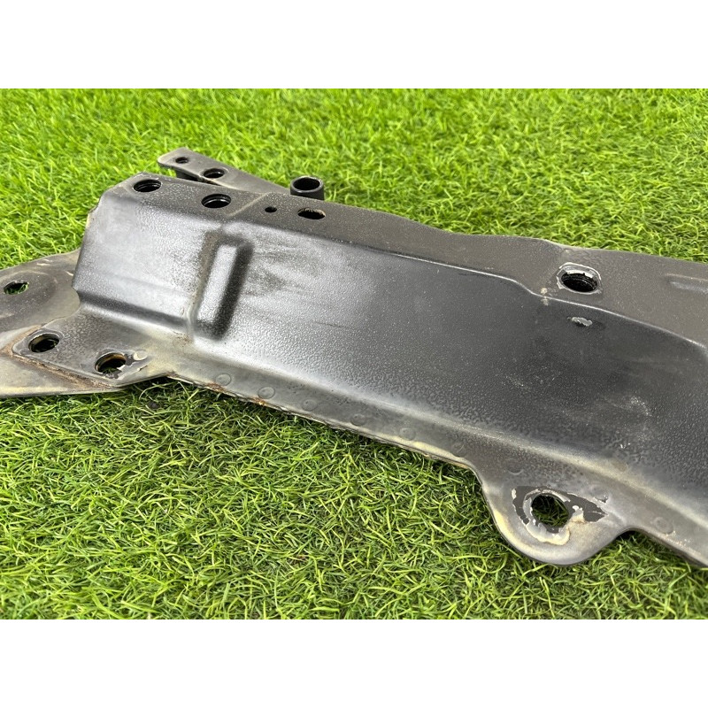 Кронштейн подрамника (подвеска) Mercedes-Benz EQB 350 X243 2022 A2436203900