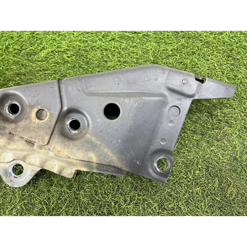 Кронштейн подрамника (подвеска) Mercedes-Benz EQB 350 X243 2022 A2436204000