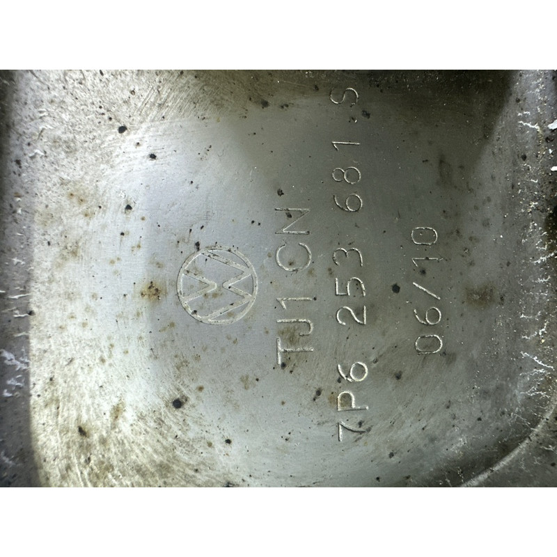 Насадка глушителя (выпускная система) Volkswagen Touareg NF 2012 3.0 Hybrid CGFA 7P6253681S