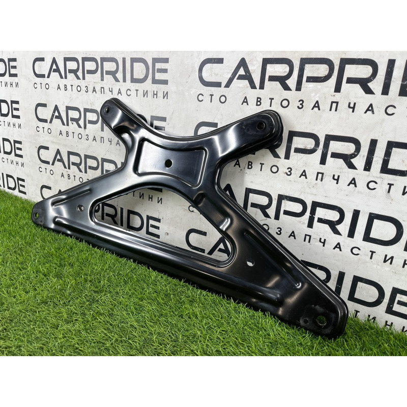 Кронштейн подрамника (подвеска) Mercedes-Benz EQB 350 X243 2022 A2433523300