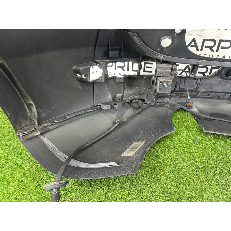 Бампер (наружные элементы кузова) AUDI Q5 8R 2010 3.2 CALB 8R0807303GRU