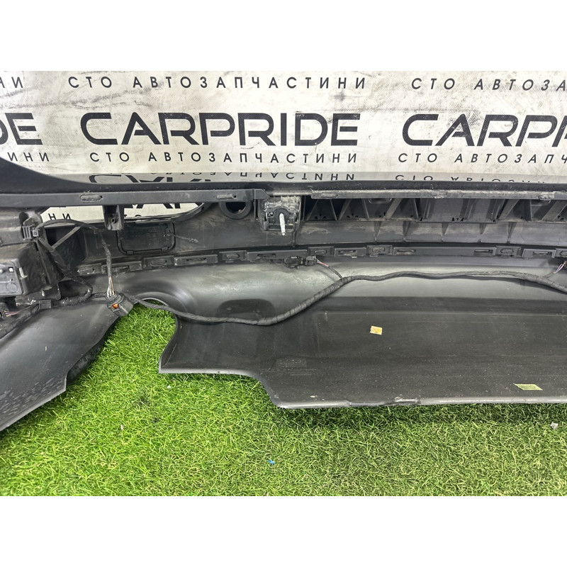 Бампер (наружные элементы кузова) AUDI Q5 8R 2010 3.2 CALB 8R0807303GRU