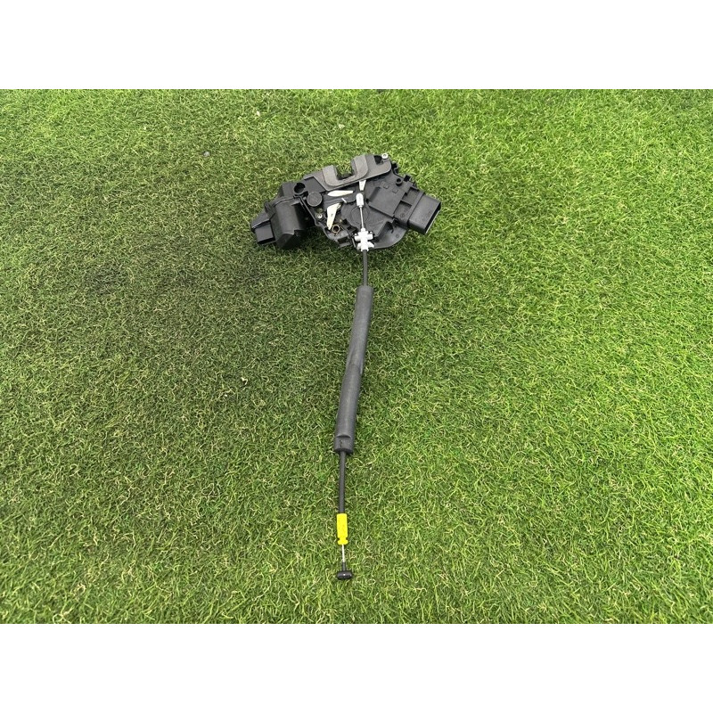 Замок дверей (кузов и элементы) LAND ROVER Range Rover Evoque L538 2016 2.0 LR077829