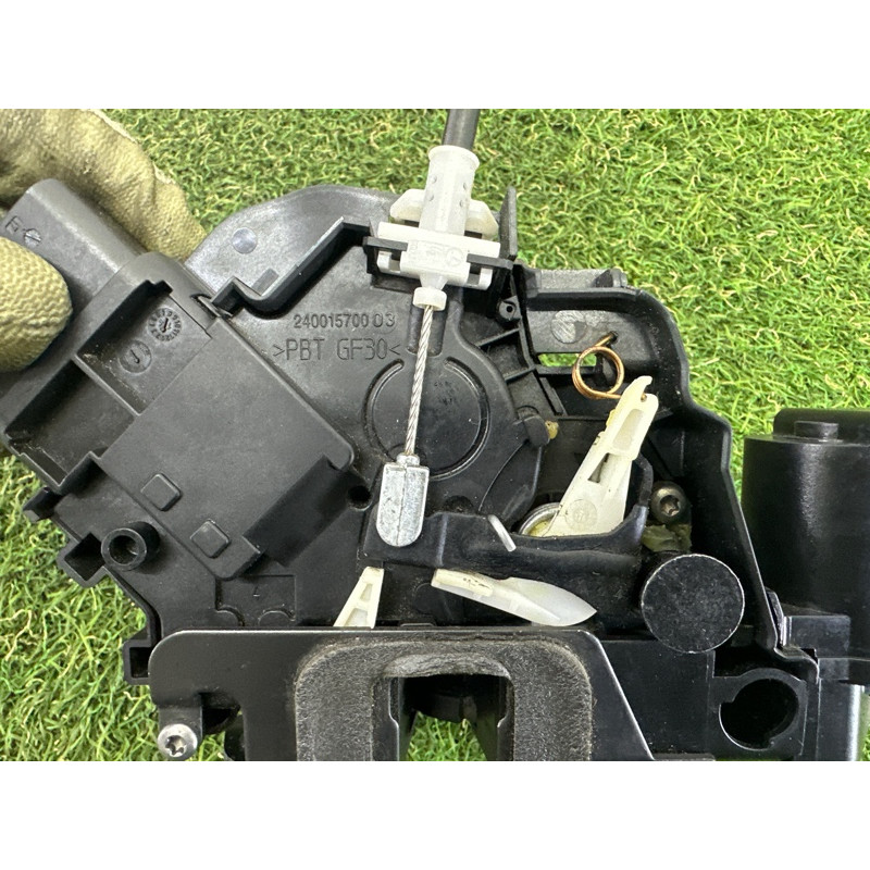 Замок дверей (кузов и элементы) LAND ROVER Range Rover Evoque L538 2016 2.0 LR077829