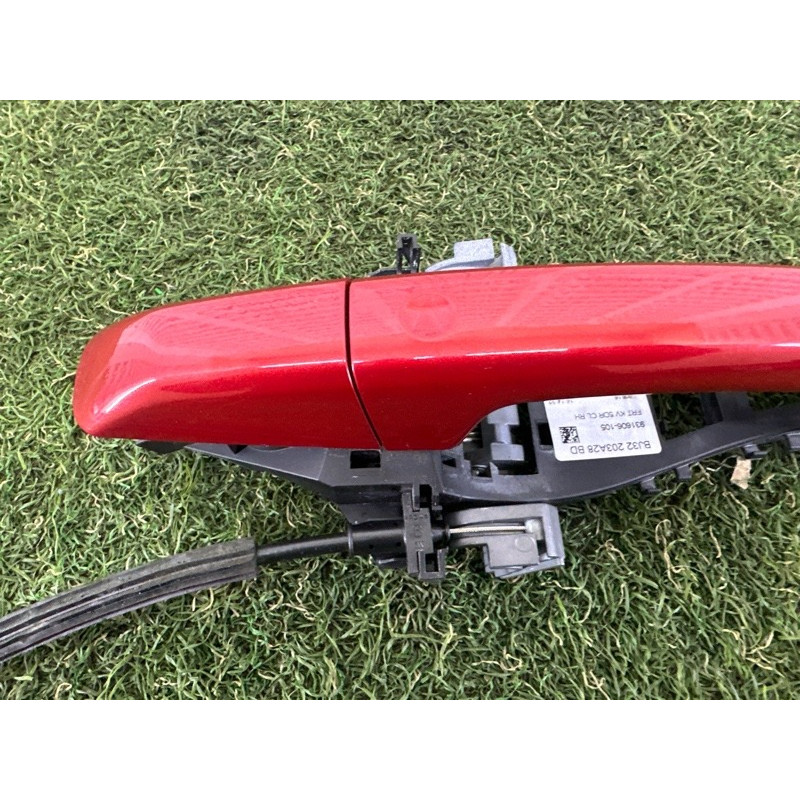 Ручка двері зовнішня (кузов и элементы) LAND ROVER Range Rover Evoque L538 2016 2.0 LR061200