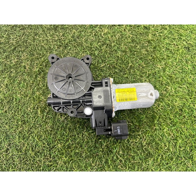 Мотор стеклоподъемника (электрика) LAND ROVER Range Rover Evoque L538 2016 2.0 LR031660