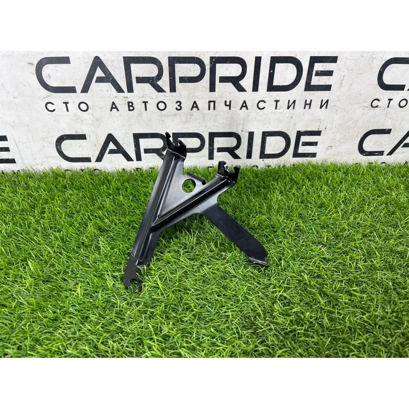 Кронштейн блока ABS (тормозная система) Mercedes-Benz EQB 350 X243 2022 A1774303300