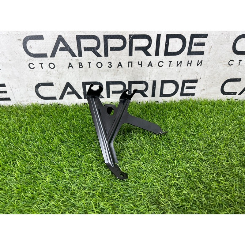 Кронштейн блока ABS (тормозная система) Mercedes-Benz EQB 350 X243 2022 A1774303300