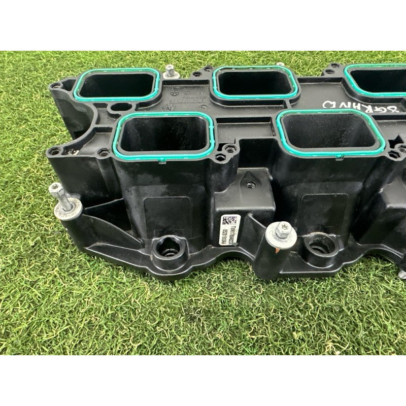 Коллектор впускной (впускная система) Jeep Grand Cherokee WK2 2018 3.6 5281803AA