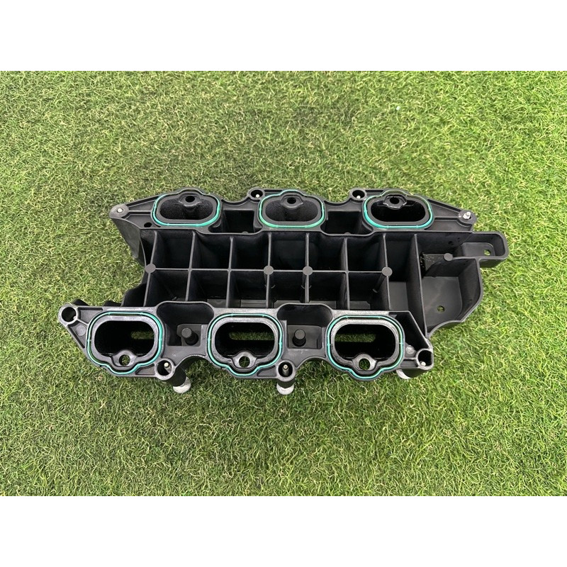 Коллектор впускной (впускная система) Jeep Grand Cherokee WK2 2018 3.6 5281803AA